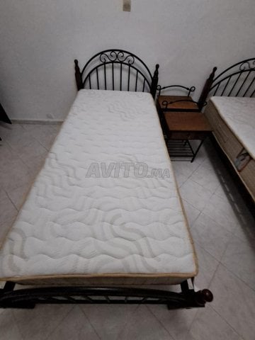 Two Twin Bed with Side table