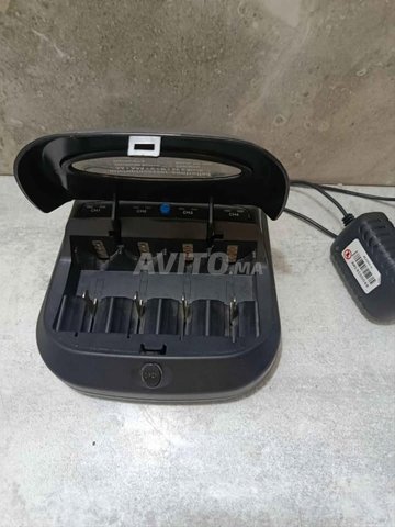 Chargeur de batteries et piles VARTA