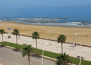 Appartement en face de la plage 72 m² à Martil.