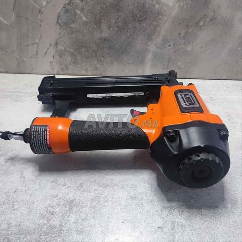agrafeuse pneumatique lavesa sc25/15 A1