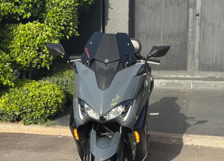 yamaha tmax 560