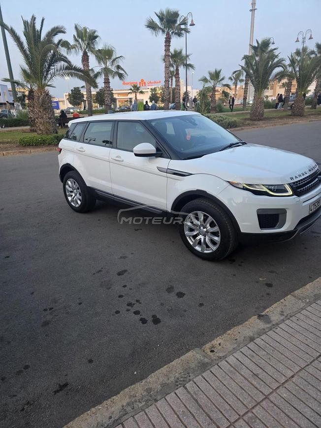 Range rover évoque 
