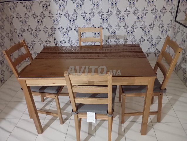 sale a manger 4 chaise model ikea