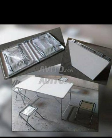 table pique.nique pliante avec chaises
