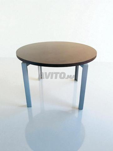 Table ronde sur pieds Haworth 120cm 4 personnes