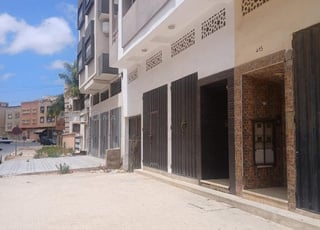 كراج قابلة للنقاش للبيع في القنيطرة بأليانس 