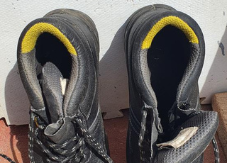 bottes de travail صباط سيكيريتي 