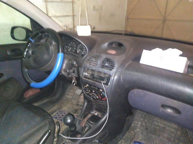 206 للبيع أو الاستعادة