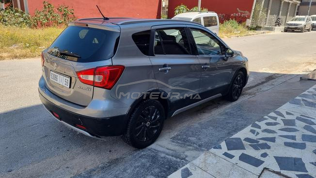 Suzuki S-Cross en excellent état 
