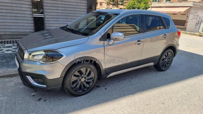 Suzuki S-Cross en excellent état 