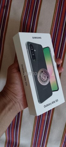 Samsung A 56 5G 256/8 jamais active 