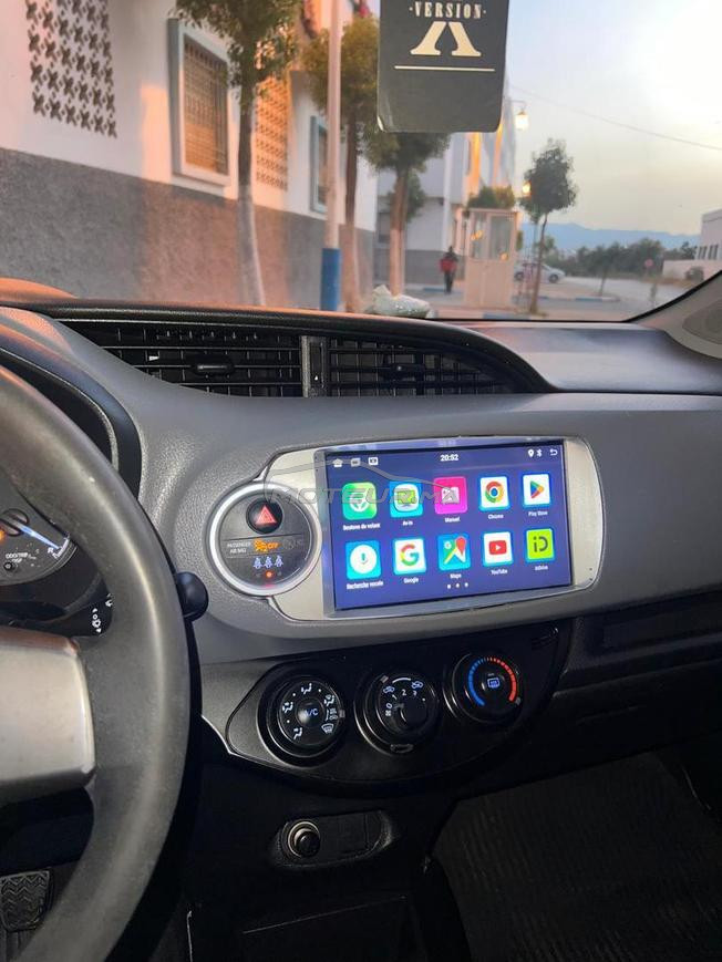 toyota yaris 2019