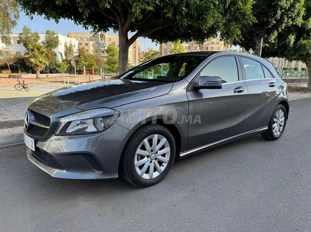 Mercedes A160 Automatique Diesel 2017 à Rabat