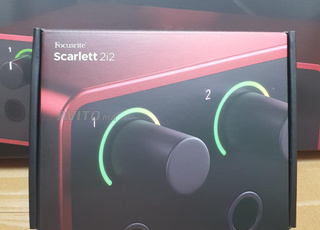 des interfaces audio starlette solo et 2i2 vr