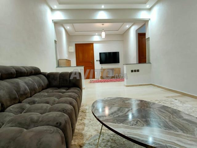 très beau appartement meublé 2 chambres salon 