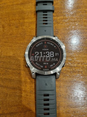 Garmin fenix 7 pro sapphire solar - etat neuf
