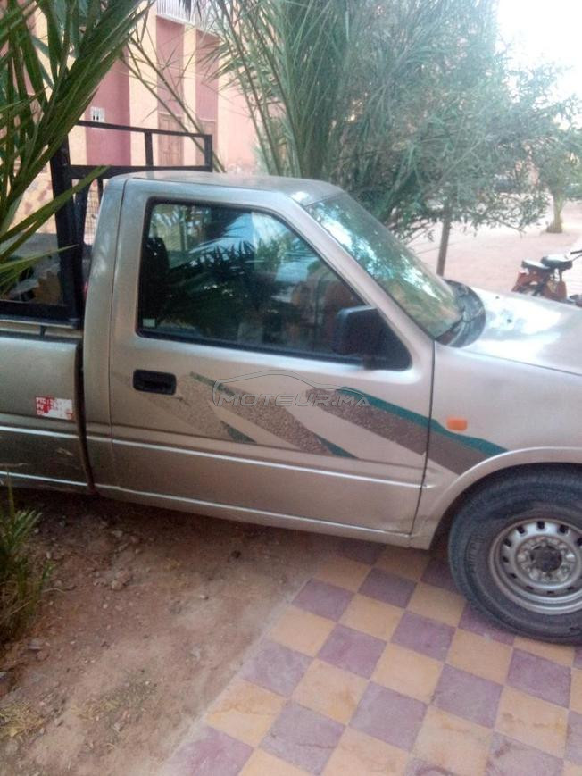 Isuzu tfr 