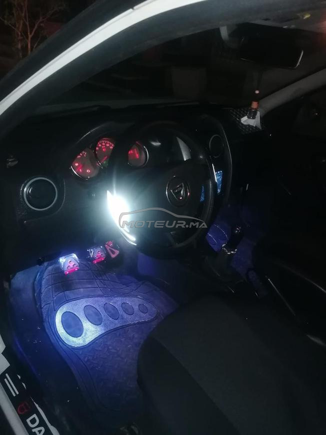 duster à vendre