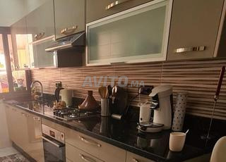 شقة مفروشة للبيع