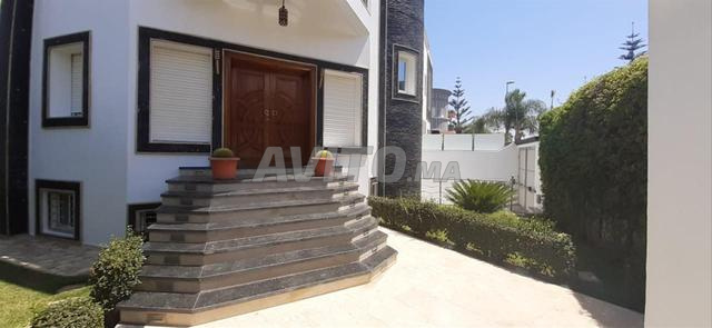 Top villa moderne 400m² à louer près de Marjane - 2