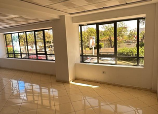 Bureau Angle Av Med V et Ben Tachfine