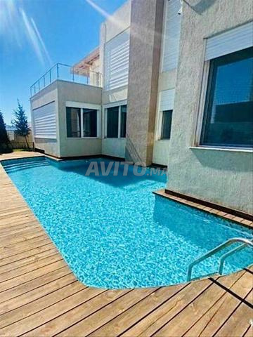 Villa luxueuse à vendre 550m²  – La Colline 