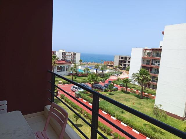 Appartement avec piscine surplombant directement la mer - 2