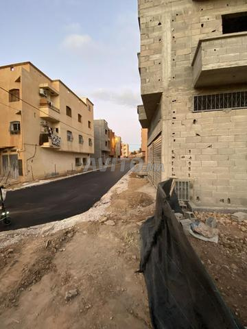 بقعة للبيع 102m بجانب مستوصف الرميلة