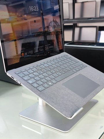 surface laptop 4