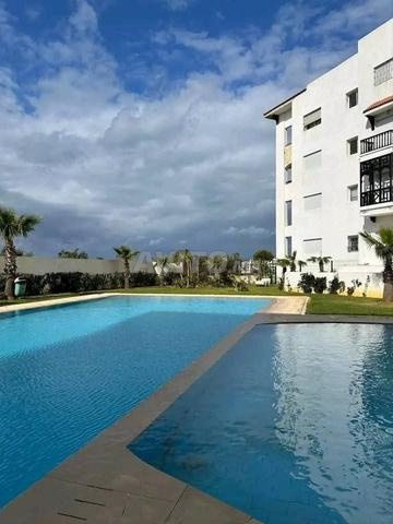 Appartement avec piscine et jardin donnant directement sur la mer