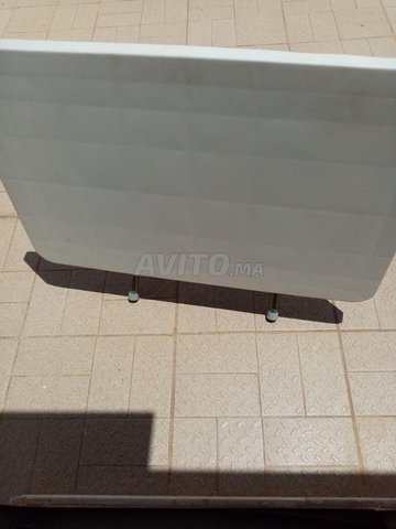 TABLE  DUR PLIABLE PLIABLE