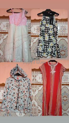 ملابس بنات 10/11/12 سنة مستعملين في حالة جيدة