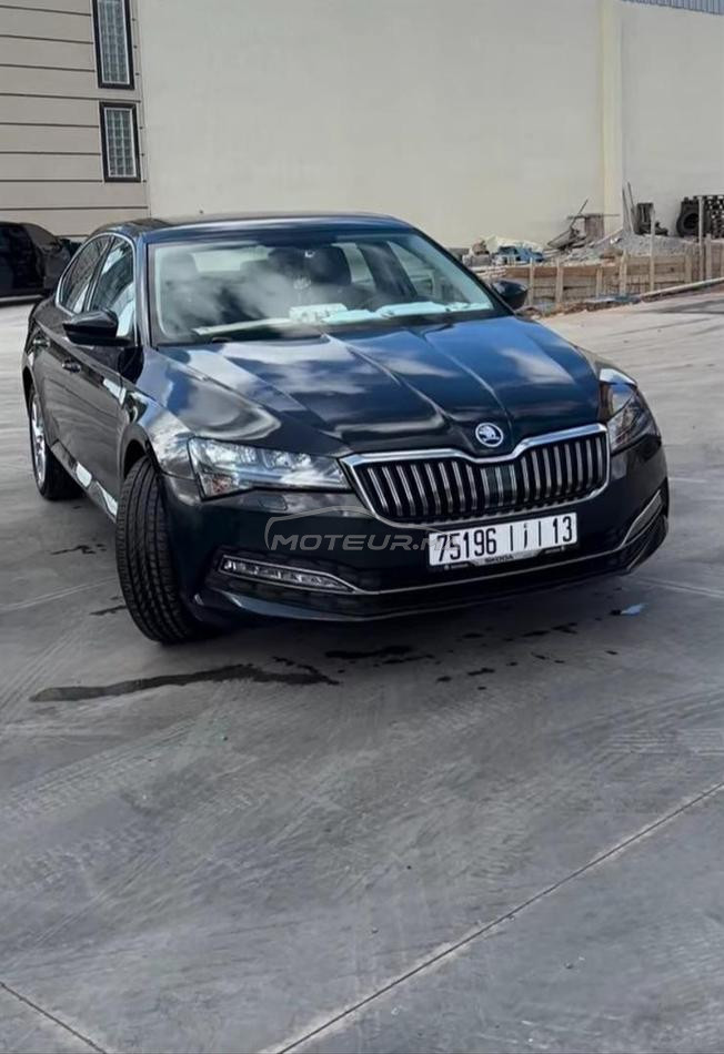 Skoda Superb Diesel Automatique 2023 à Fès