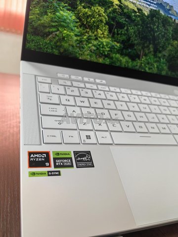 Asus ROG Zephyrus G14 2024 – OLED 120Hz 