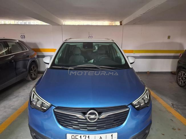opel crosland 2018 très bon état , 
