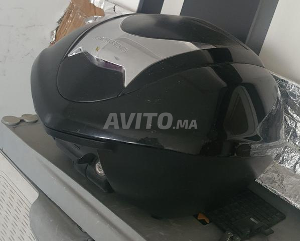 sh 300i smart 2018 -( prix négociable )- Whatsapp - 2