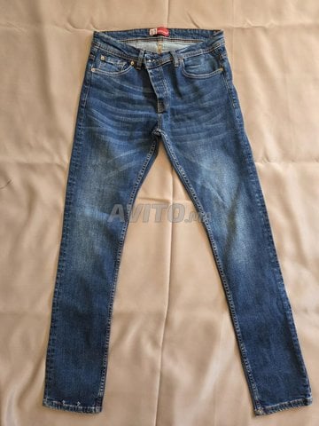Jean Levi's (taille 40 FR, S)bleu navy