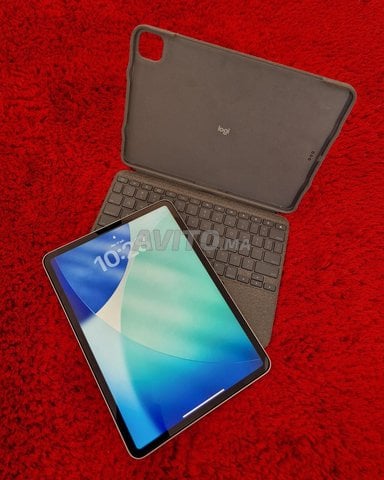 ipad pro m1 Wi-Fi 128g avec clavier original 