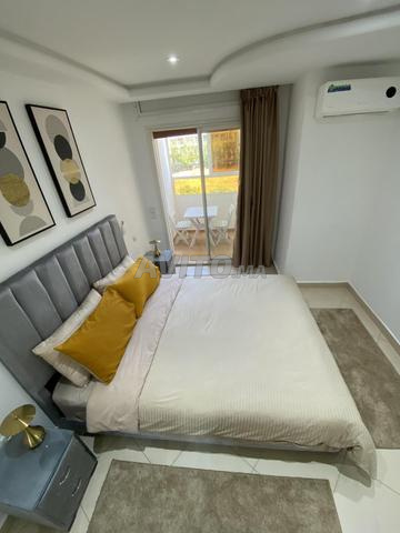 Bel apprt meublé avec fibre optique centre-ville 