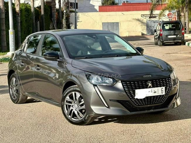 Peugeot 208 Diesel Manuelle 2022 à Rabat