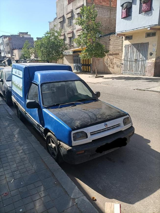 رينو اكسبريس نقية مدينة سلا