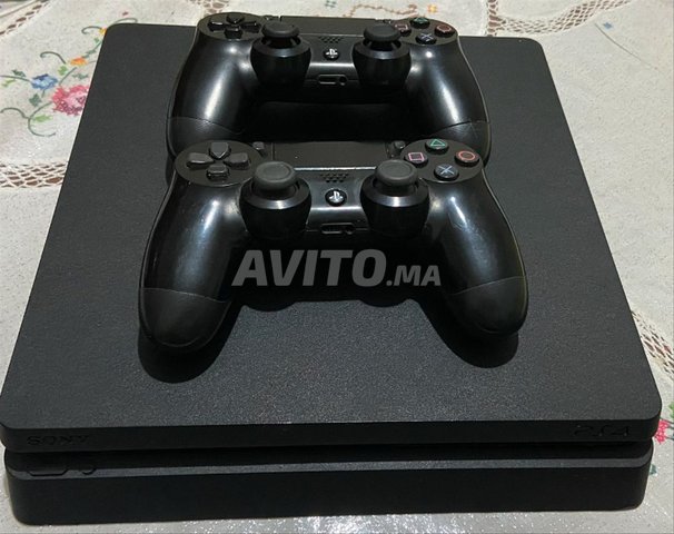 Ps4 slim 1000g 2 manettes originales kitflasha