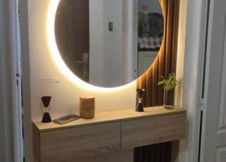 عرض خاص بحلول فصل الصيف طاولات مكياج مع مرآة مضيئة