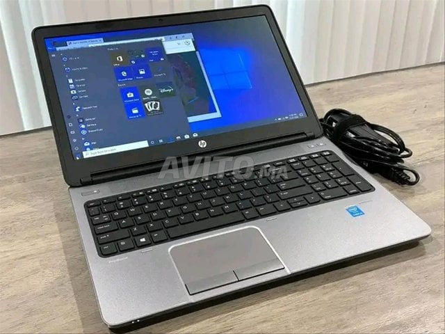 Hp i5 Double carte graphique Ram 8 Disc SSDD 