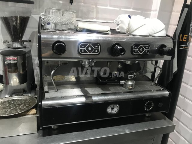 À VENDRE Machine à café professionnelle complète
