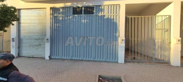 Magasin à vendre محل للبيع