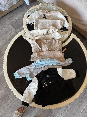 ensemble bebe haut et pantalon 
