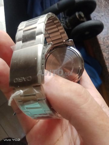 Montre casio officiel vd300d
