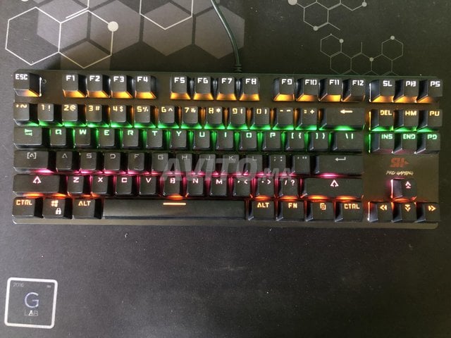clavier mecanique (blue switch) rgb 