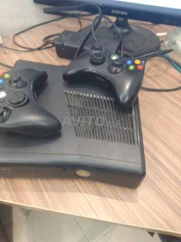 xbox 360 slim  250 go 